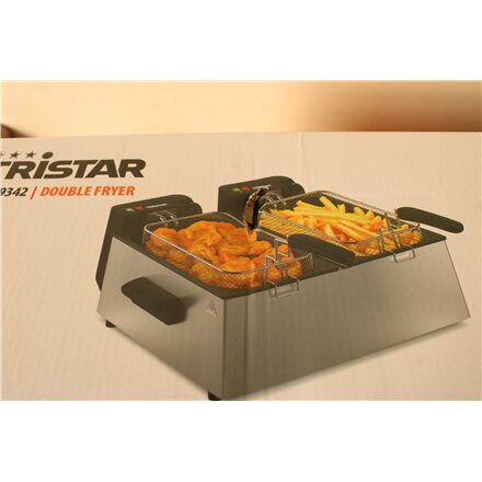 SALE OUT. Tristar FR-9342 Double deep fryer, Total capacity 6 L, 3600 W, Stainless Steel/Black , Tristar Double deep fryer , FR-9342 , Power 3600 W , Capacity 6 L , Silver , DAMAGED PACKAGING, DENTED BODY (BACKSIDE, BOTTOM) , 24 month(s)