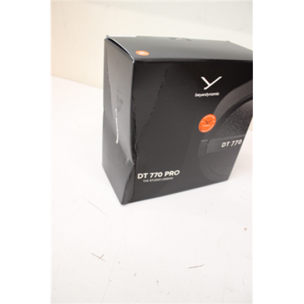 SALE OUT. Beyerdynamic DT 770 PRO 80 ohms Studio headphones, black - 474746 , Beyerdynamic , Reference headphones , DT 770 PRO , Wired , On-Ear , DAMAGED PACKAGING, SCRATCHED ON TOP , Black