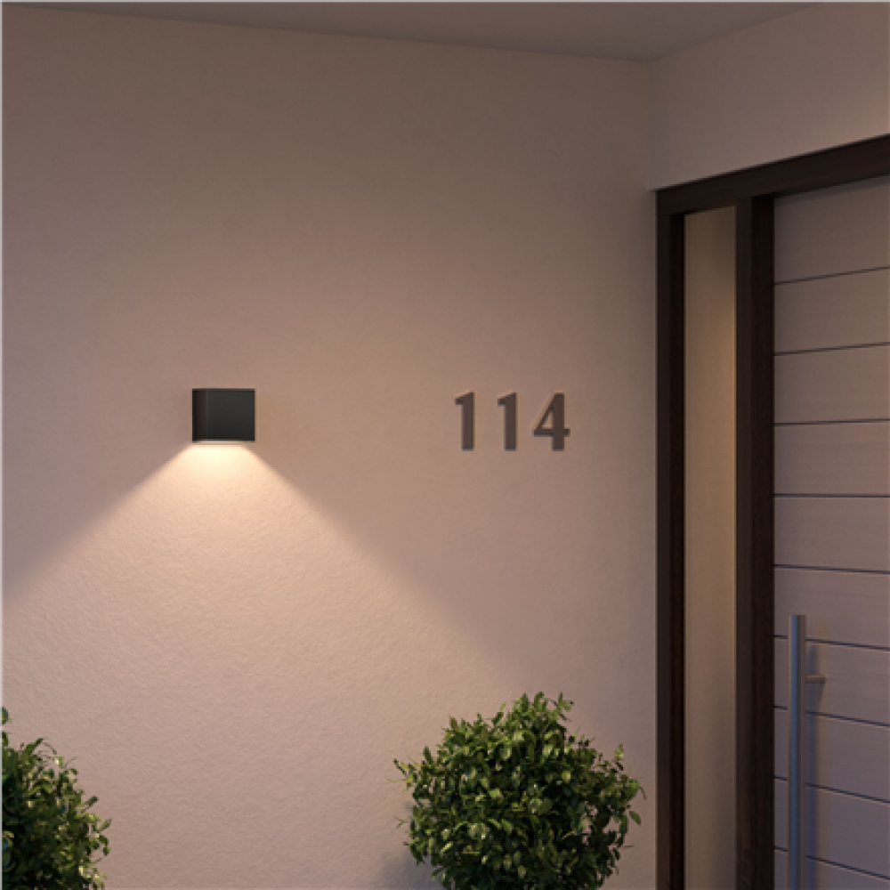 Philips Hue WCA Resonate Outdoor Downward Wall Lantern, Black , 8 W , 2000-6500 Hue White Colour Ambiance