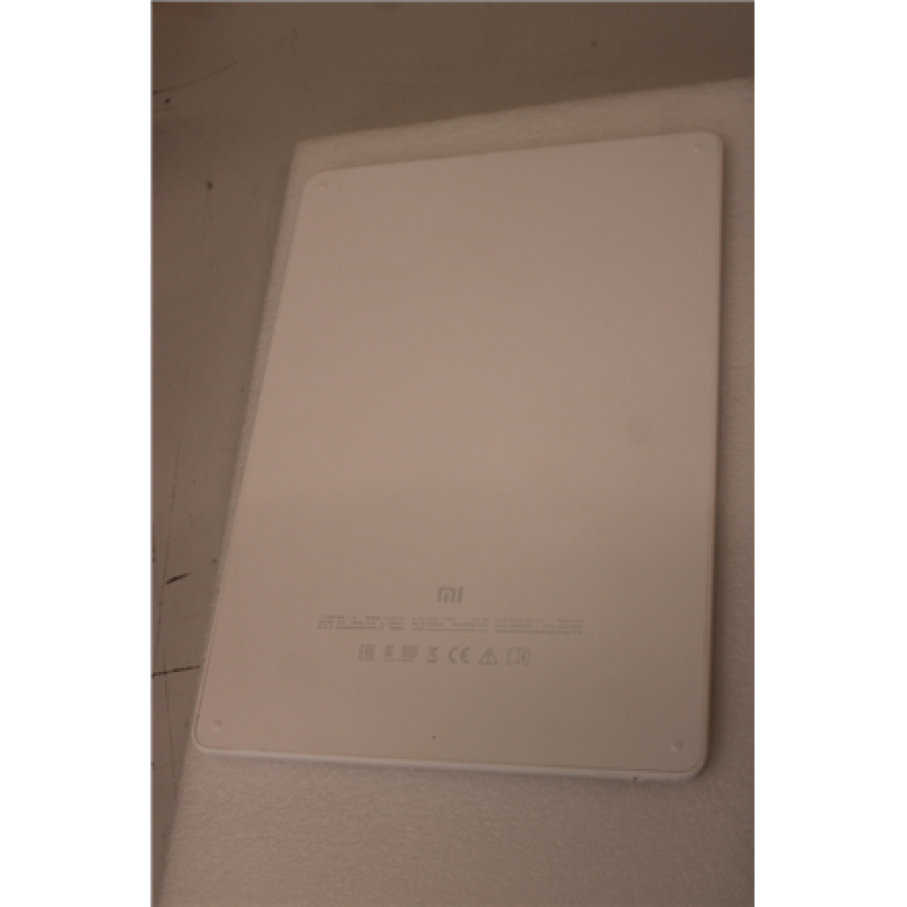 SALE OUT. Xiaomi Mi LCD Writing Tablet 13.5 , Xiaomi Mi LCD Writing Tablet , 13.5 , LCD , DEMO, SCRATCHES ON BACK , Black Board/Green Font , It has no memory - you write one page, then delete it completely with one button; The life of the button battery i