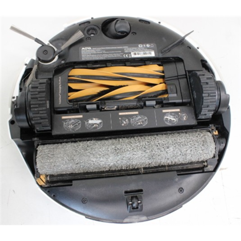 SALE OUT. MOVA Z60 Ultra Roller Complete Robot Vacuum, White , MOVA Robot Vacuum , Z60 Ultra Roller Complete , Wet&Dry , 6400 mAh , Dust capacity 3.2 L , 28000 Pa , White , USED, DIRTY, SCRATCHED , 36 month(s)
