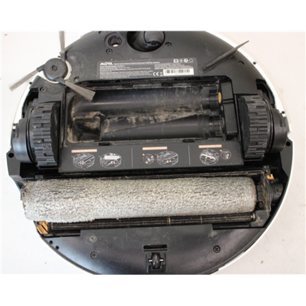 SALE OUT. MOVA Z60 Ultra Roller Complete Robot Vacuum, White , MOVA Robot Vacuum , Z60 Ultra Roller Complete , Wet&Dry , 6400 mAh , Dust capacity 3.2 L , 28000 Pa , White , USED, DIRTY, SCRATCHED , 36 month(s)