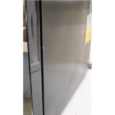 SALE OUT. Adler , Beverage Pantry , AD 8083 , Energy efficiency class G , Free standing , Bottles capacity 12 , Black , DAMAGED PACKAGING, SCRATCHED DOOR AND THE RIGHT SIDE