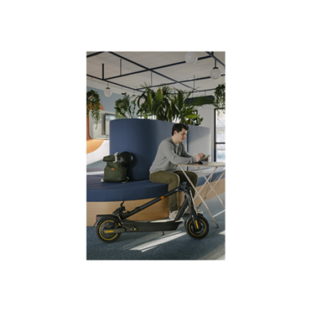 Ninebot by Segway Kickscooter MAX G2 E, Black , Segway , Kickscooter MAX G2 E , Up to 25 km/h , 10 , Black