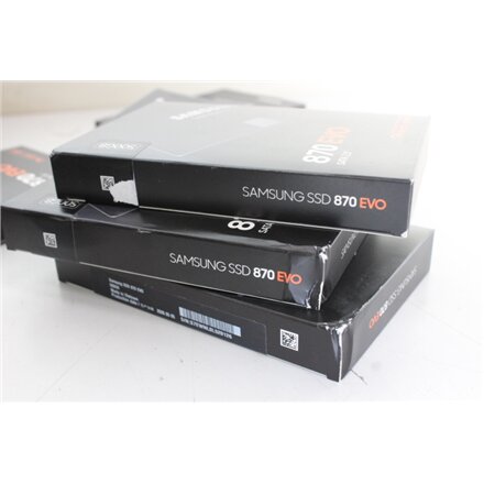 SALE OUT. Samsung SSD 870 EVO 500GB SATA III 2.5 inch , SALE OUT. , Samsung SSD , 870 EVO , 500 GB , SSD form factor 2.5 , Solid-state drive interface SATA III , Read speed 560 MB/s , Write speed 530 MB/s , DAMAGED PACKAGING