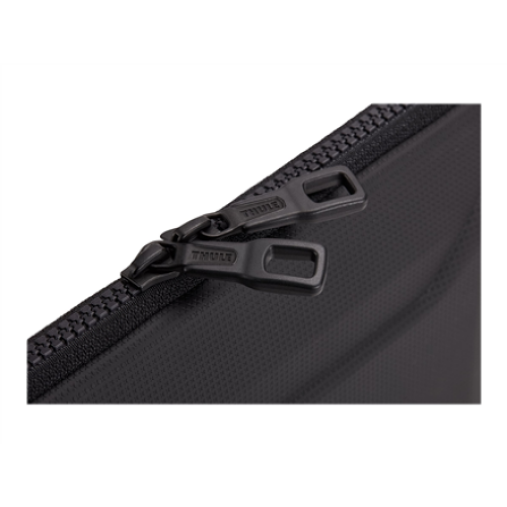 Thule , Gauntlet 4 MacBook Pro Sleeve , Fits up to size 16 , Black