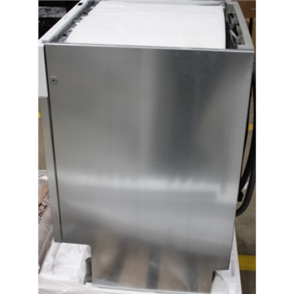 INDESIT , Dishwasher , D2I HD524 A , Built-in , Width 59.8 cm , Number of place settings 14 , Number of programs 8 , Energy efficiency class E , Display , Does not apply , DAMAGED PACKAGING