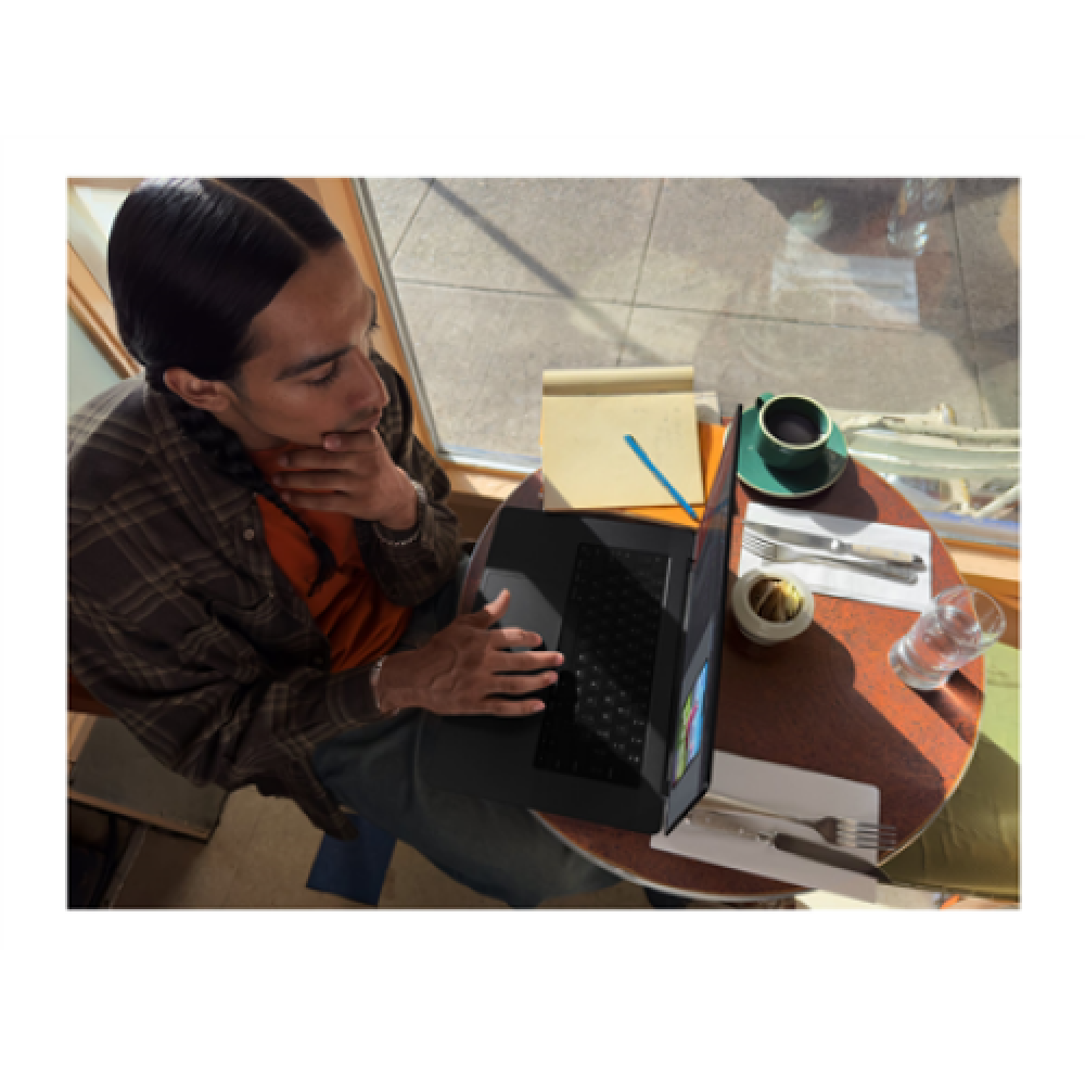 Apple , MacBook , Pro , Space Black , 16 , 3456 x 2234 pixels , Apple M3 Max , 36 GB , Solid-state drive capacity 1000 GB , Apple M3 Max 14-core CPU/30-core GPU , macOS , 802.11ax , Bluetooth version 5.3 , Keyboard language Swedish , Keyboard backlit , Wa