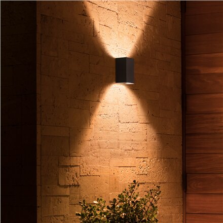 Philips Hue WCA Resonate Outdoor Wall Lantern, Black , 8 W , 2000-6500 Hue White Colour Ambiance