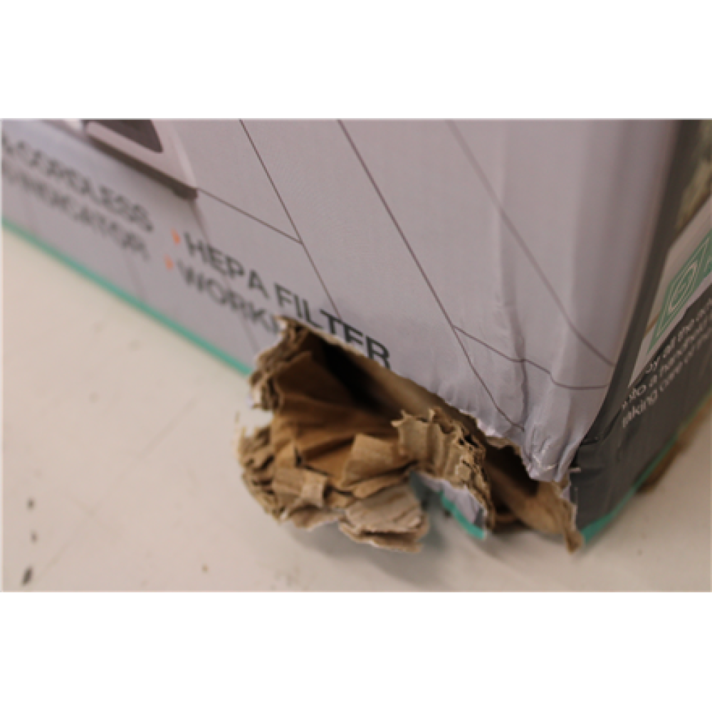 SALE OUT. Gorenje SVC180FW Vacuum cleaner, Handstick 2in1, Operating time 50 min, Dust container 0.6 L, Charging time 6 h, White , Gorenje Vacuum cleaner , SVC180FW , Handstick 2in1 , Handstick , - W , 18 V , Operating time (max) 50 min , White , Warranty