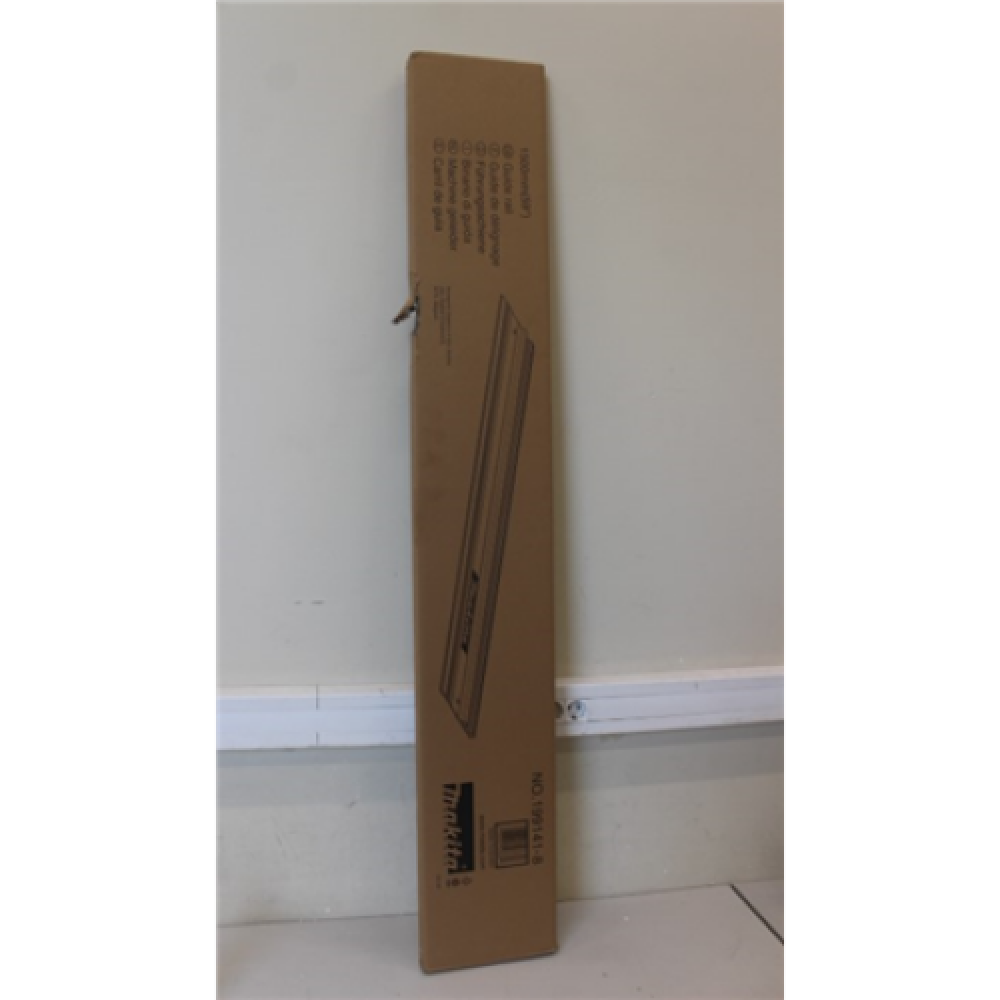 SALE OUT. Makita 199141-8 Liniuotė 1500MM DAMAGED PACKAGING Sourcing