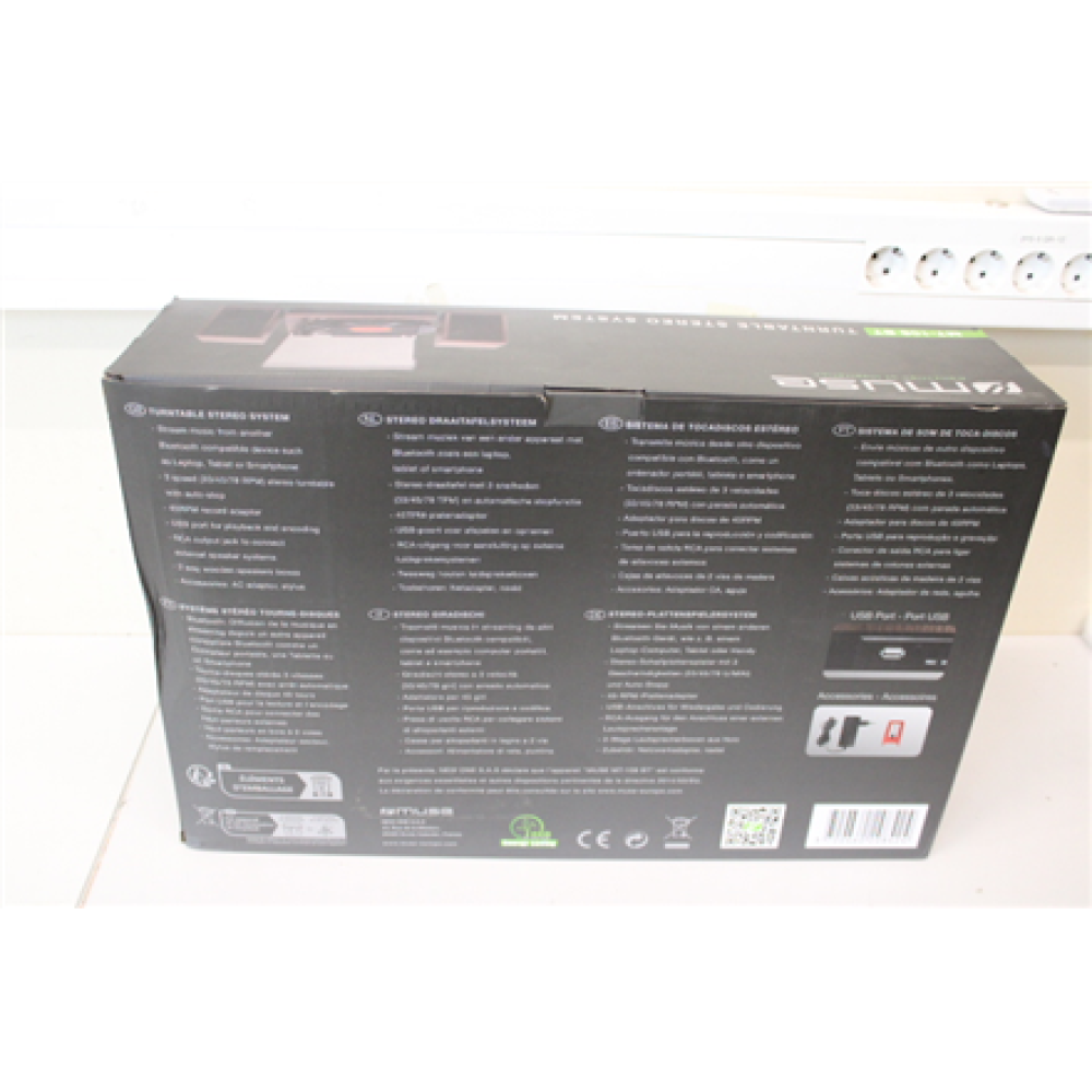 SALE OUT. Muse MT-108BT Turntable Stereo System , Muse , Turntable Stereo System , MT-108BT , Turntable Stereo System , USB port , DAMAGED PACKAGING, DAMAGED SPEAKER CORNER