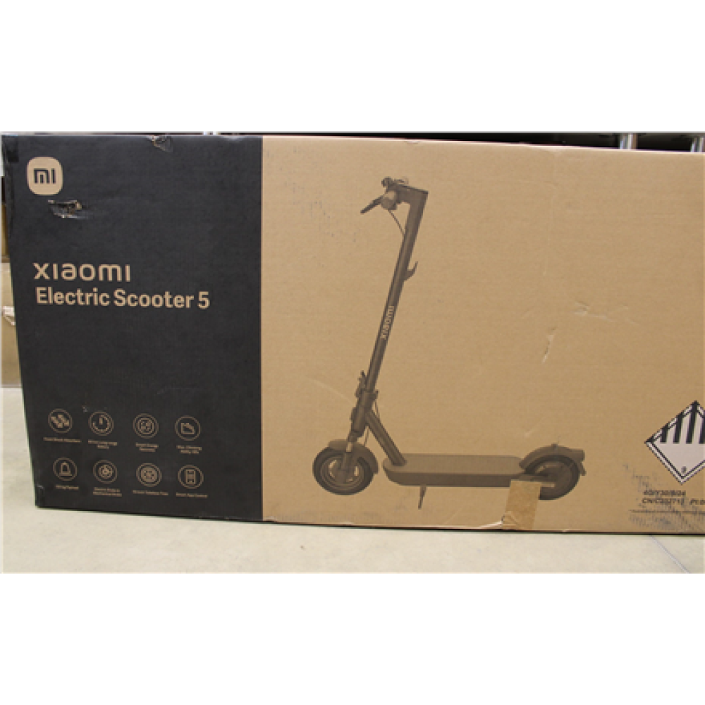 SALE OUT. Xiaomi Electric Scooter 5 EU, 20km/h , Electric Scooter 5 EU , 350 W , 20 km/h , DAMAGED PACKAGING