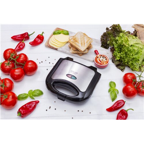 Adler , Sandwich maker , AD 3015 , 750 W , Number of plates 1 , Number of pastry 2 , Black
