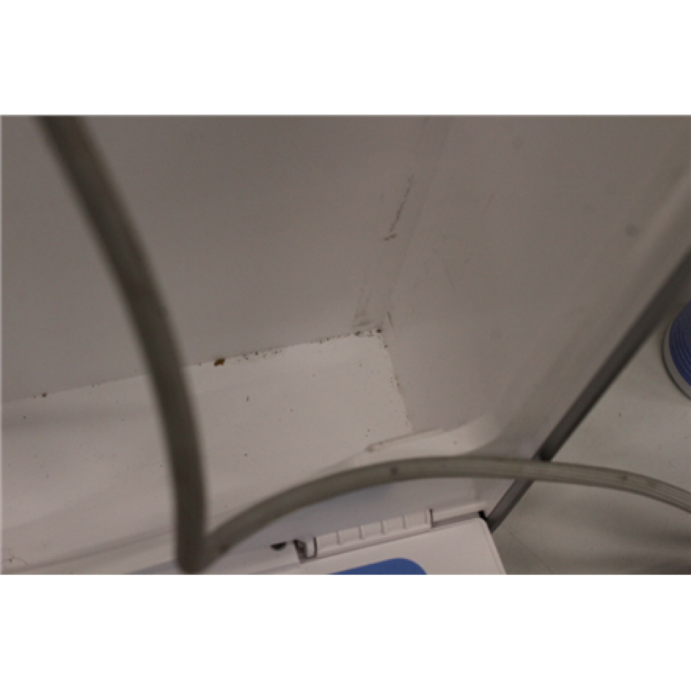 SALE OUT. Ecovacs Window cleaning robot WINBOT W2 PRO OMNI, Auto-Spray, Intelligent steady climbing, Edge cleaning mode, WIN-SLAM 4.0, White , Ecovacs WINBOT W2 PRO OMNI , Corded , 5500 Pa , White , USED, DIRTY