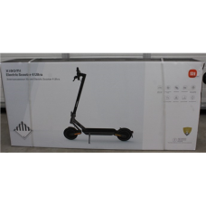 SALE OUT. , Xiaomi , Electric Scooter 4 Ultra EU , 500 W , 25 km/h , 10 , 24 month(s) , DAMAGED PACKAGING