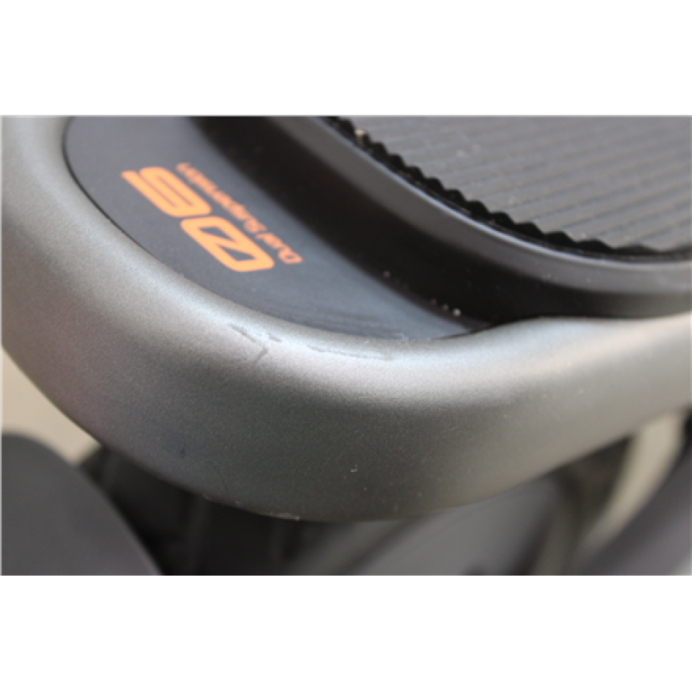 SALE OUT. Xiaomi Electric Scooter 6 GL , Xiaomi 24 month(s) , DAMAGED PACKAGING AND PAINT.ITEM IS SCRATCHED, DIRTY