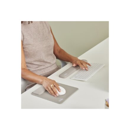 Fellowes , Breyta Compact Keyboard (TKL) Wrist Rest , Sand