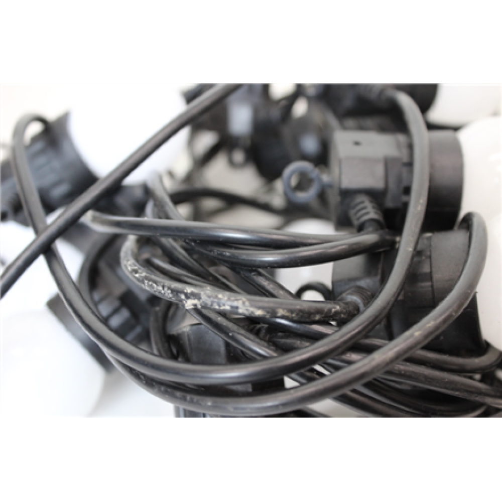 SALE OUT. Twinkly Festoon Smart LED Lights 20 AWW (Gold+Silver) G45 bulbs, 10m,Twinkly REFURBISHED, NO MANUAL, DIRTY, 3 MONTHS WARRANTY