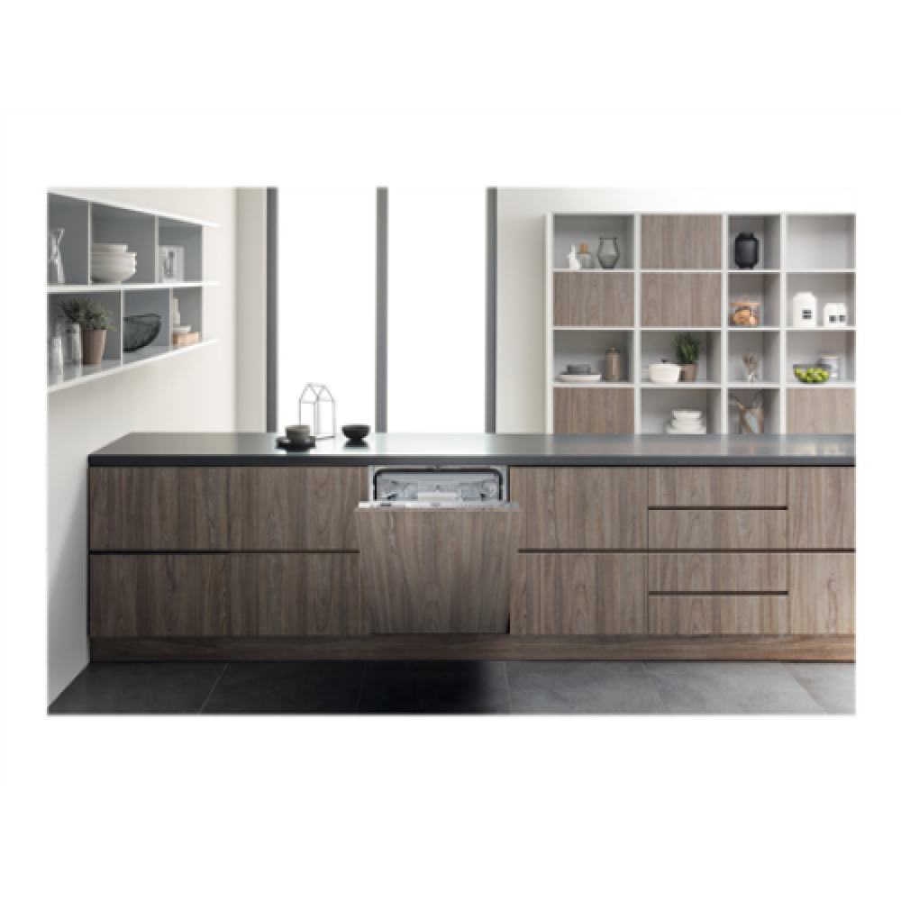 Built-in , Dishwasher , HI 5030 WEF , Width 59.8 cm , Number of place settings 14 , Number of programs 9 , Energy efficiency class D , Display , Does not apply