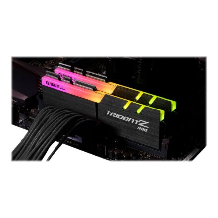 G.Skill 32GB [2x 16GB] DDR4 KIT UDIMM 4400Mhz CL19 , G.Skill