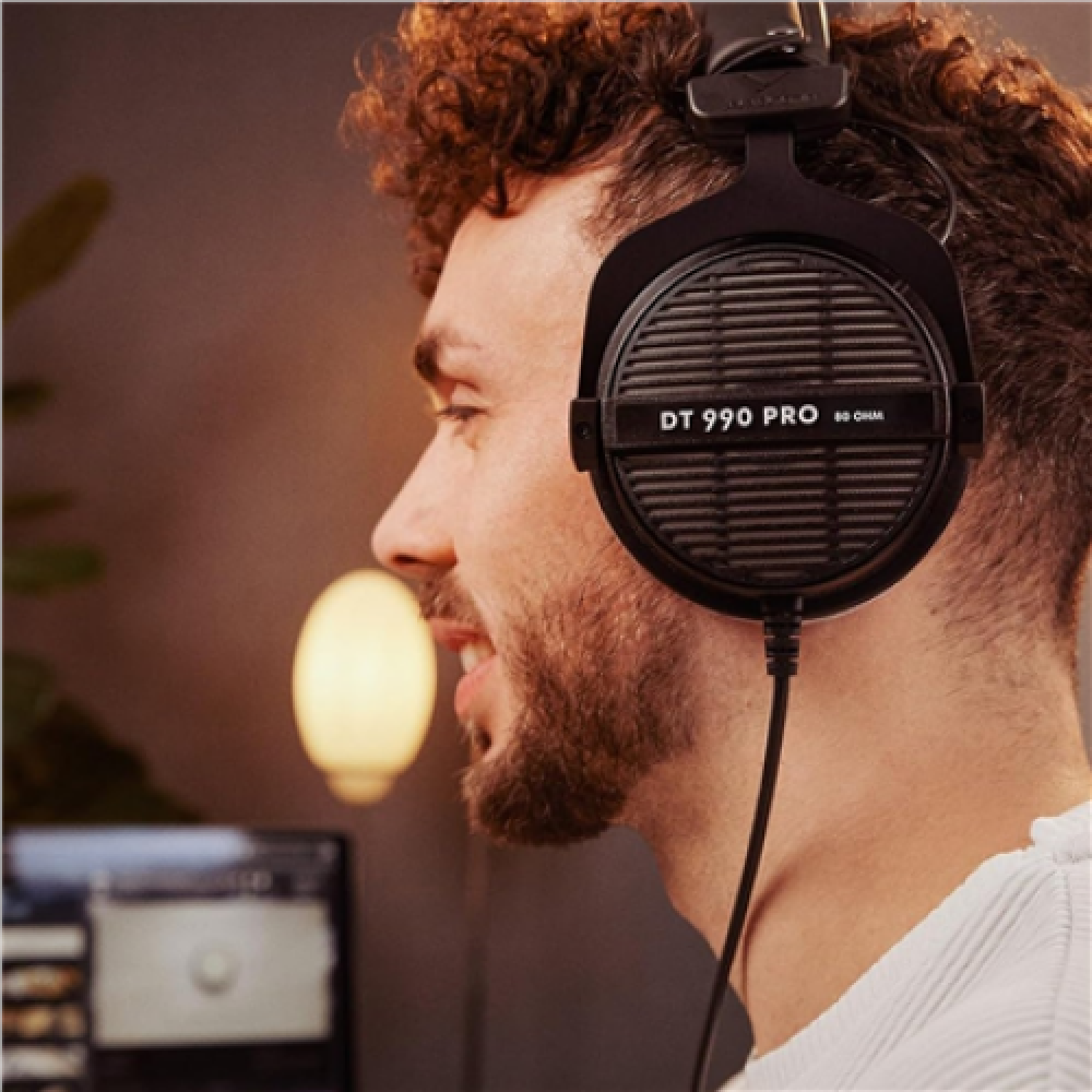 Beyerdynamic Studio Headphones , DT 990 PRO , Wired , Black