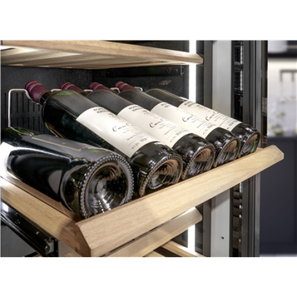 Caso , Wine Cooler , WineDeluxe WD 41 , Energy efficiency class F , Built-in , Bottles capacity 41 , Black