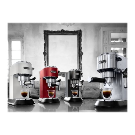 Delonghi , Dedica Pump Espresso , EC685W , Pump pressure 15 bar , Built-in milk frother , Semi-automatic , 1300 W , White