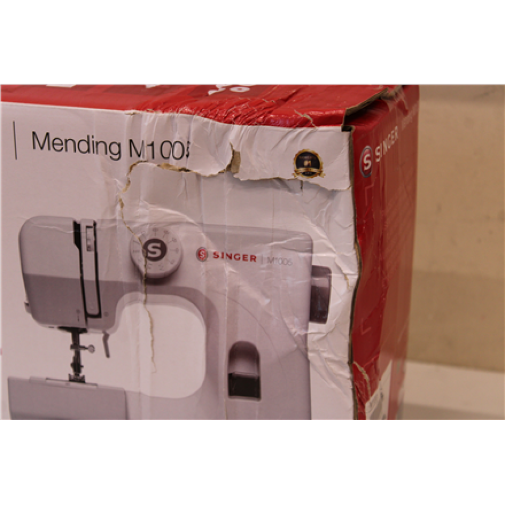 SALE OUT. Singer Sewing Machine , M1005 , Number of stitches 11 , Number of buttonholes 1 , White , DAMAGED PACKAGING
