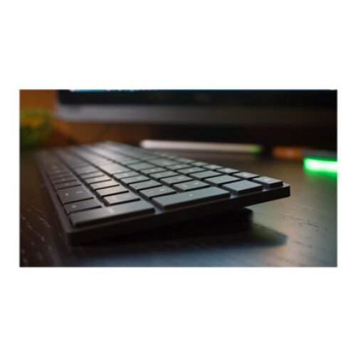 Microsoft 7N9-00022 Designer Bluetooth Desktop Standard Wireless Mouse included Batteries included EN Numeric keypad Black