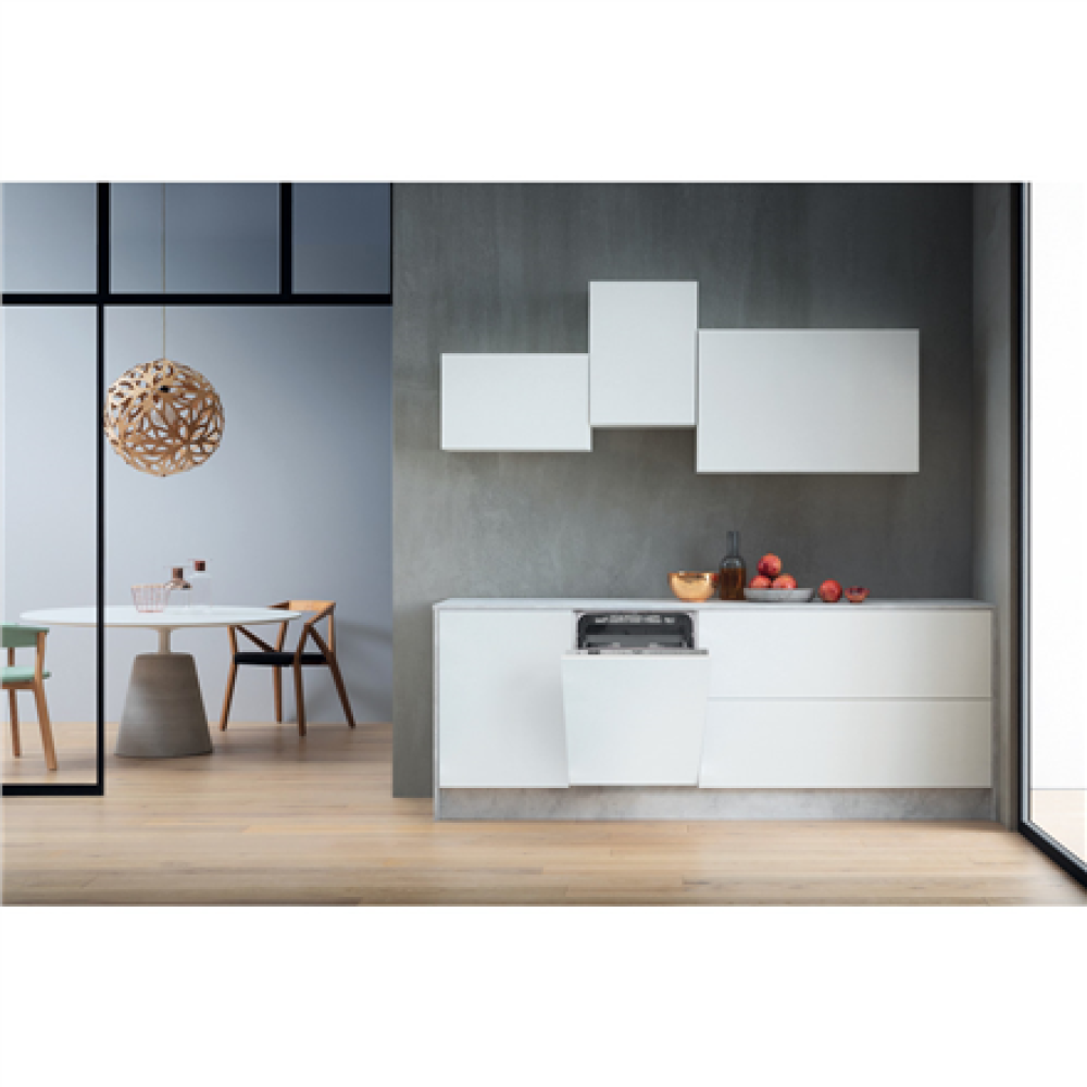 Whirlpool Dishwasher , WSIO 3T223 PCE X , Built-in , Width 45 cm , Number of place settings 10 , Number of programs 7 , Energy efficiency class E , Display , Inox