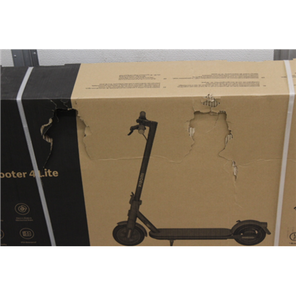 SALE OUT. Xiaomi Electric Scooter 4 Lite EU , Xiaomi Electric Scooter 4 Lite EU , 300 W , 25 km/h , 8.5 , 6 month(s) , Black , DAMAGED PACKAGING
