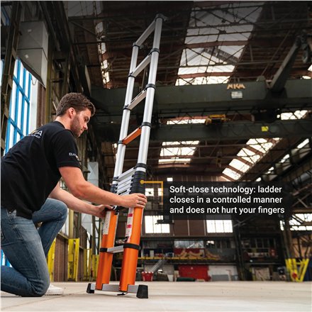 Batavia B.V. , Giraffe AIR Telescopic Ladder 3.81 m