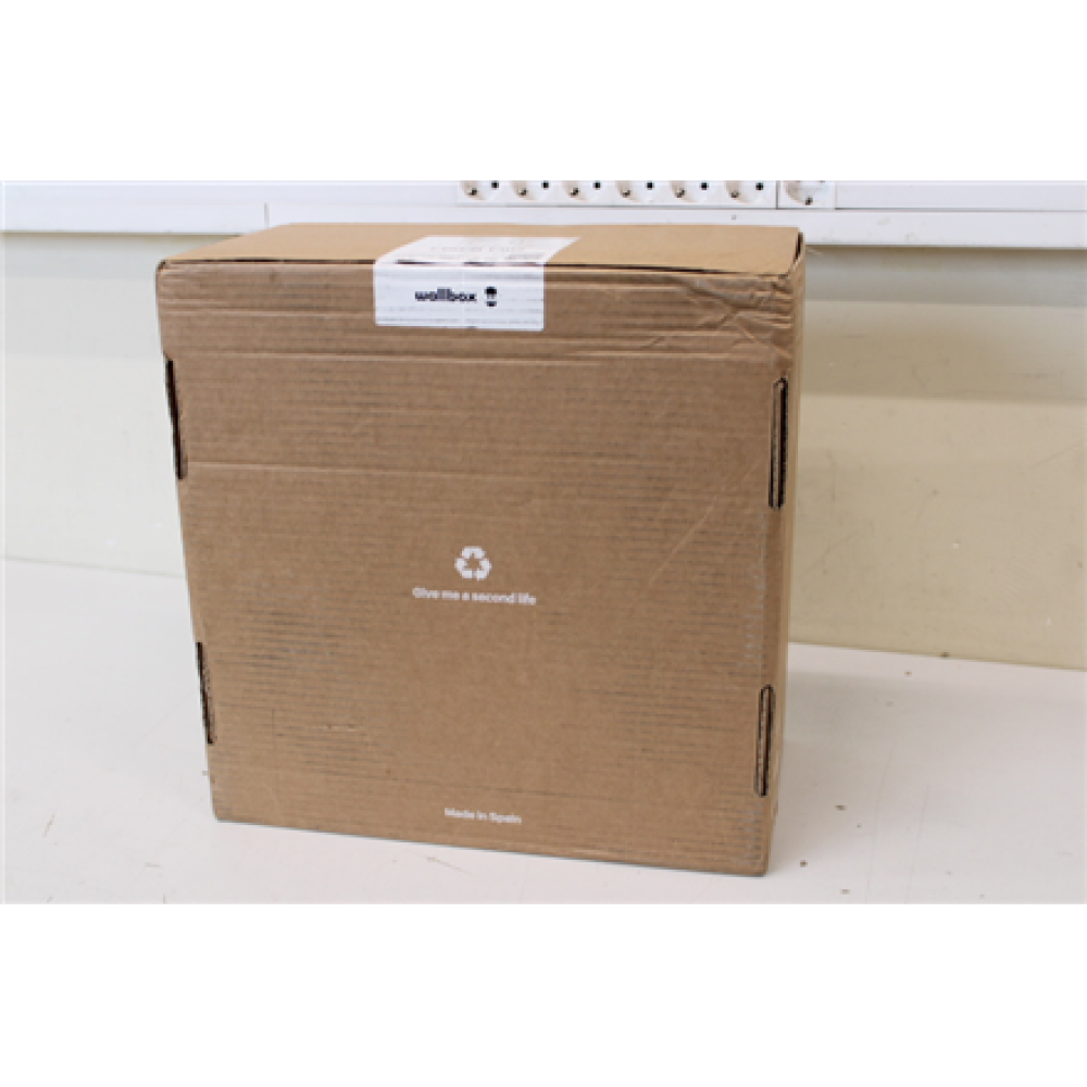SALE OUT. , Wallbox , Pulsar Plus Electric Vehicle charger, 5 meter cable Type 2, 11kW, RCD(DC Leakage) + OCPP , 11 kW , Wi-Fi, Bluetooth , 5 m , Black , DEMO, DAMAGED PACKAGING