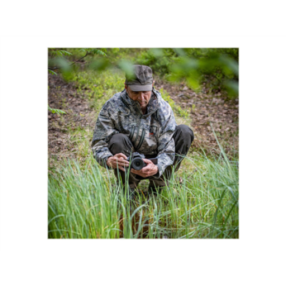 Megapixel 32,5 MP , Optical zoom x , Image stabilizer , ISO 51200 , Display diagonal , Wi-Fi , Video recording , Automatic, manual , Frame rate fps , APS-C CMOS , Black