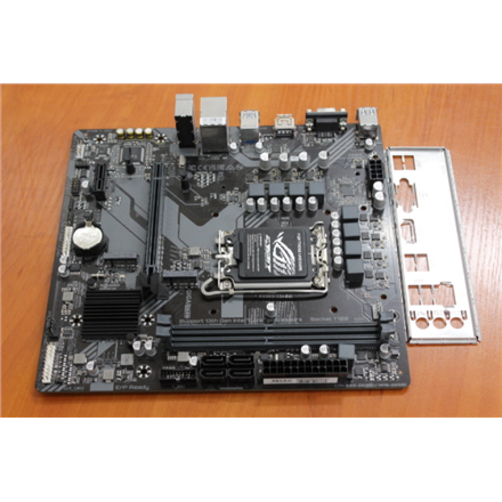 SALE OUT. Gigabyte B760M H DDR4 1.0 M/B , Processor family Intel , Processor socket LGA1700 , DDR4 DIMM , Memory slots 2 , Supported hard disk drive interfaces SATA, M.2 , Number of SATA connectors 4 , Chipset Intel B760 Express , Micro ATX , USED, REFURB