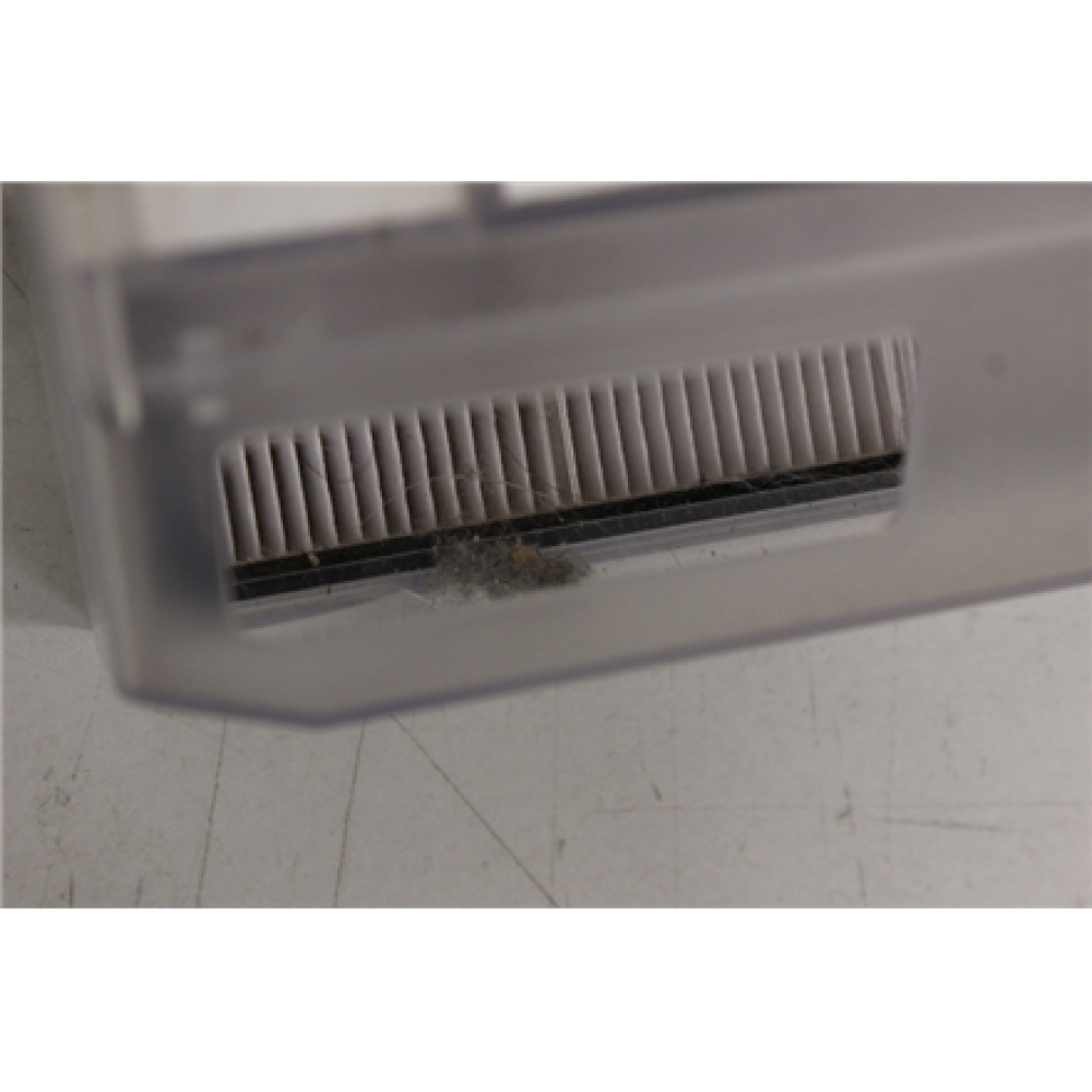 SALE OUT. Xiaomi Robot Vacuum 5 Pro EU , Xiaomi Robot Vacuum 5 Pro EU , Wet&Dry , 5200 mAh , 20000 Pa , White , USED, DIRTY, SCRATCHED ON THE BACK