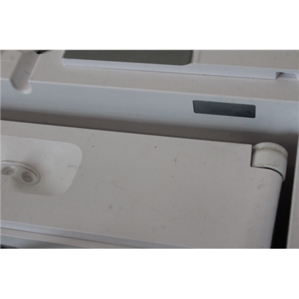 SALE OUT. Ecovacs WINBOT W2 PRO OMNI , Corded , 5500 Pa , White , USED, DIRTY, SCRATCHED ON CORPUS