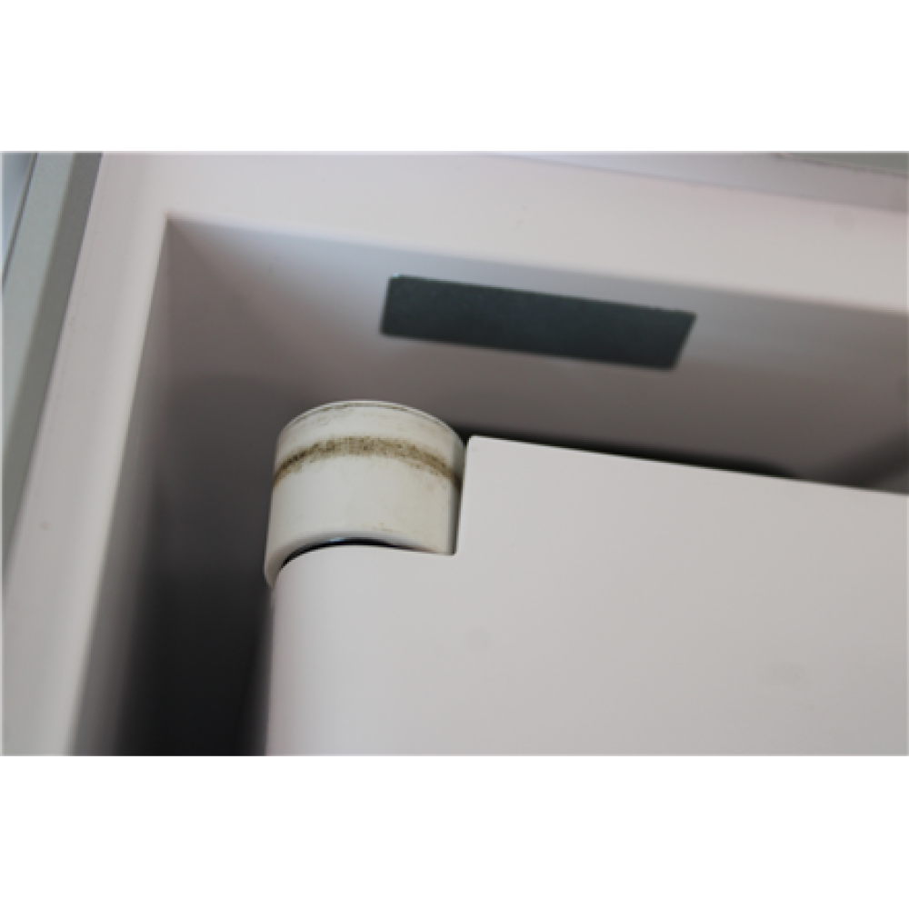 SALE OUT. Ecovacs Window cleaning robot WINBOT W2 PRO OMNI, Auto-Spray, Intelligent steady climbing, Edge cleaning mode, WIN-SLAM 4.0, White , Ecovacs WINBOT W2 PRO OMNI , Corded , 5500 Pa , White , DAMAGED PACKAGING, USED, DIRTY, USED LIQUID BOTTLE