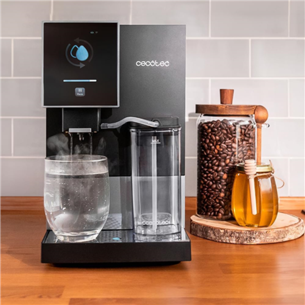 Cecotec Coffee Maker , Cremmaet Compactccino Connected , Pump pressure 19 bar , Built-in milk frother , Super-automatic , Black