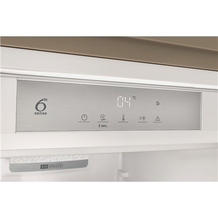 Whirlpool Refrigerator , WHSD18A013D1 , Energy efficiency class E , Built-in , Larder , Height 177 cm , Fridge net capacity 306 L , Display , 30 dB , Stainless steel