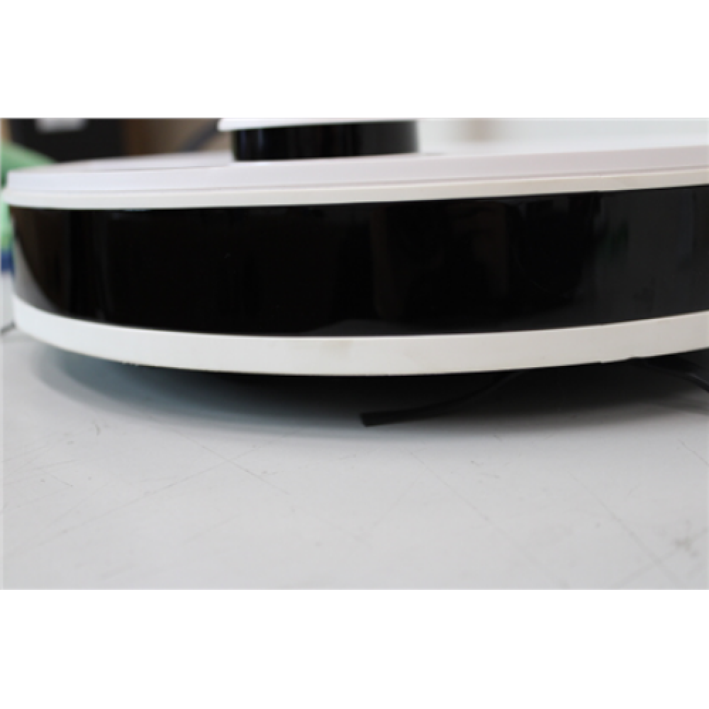 SALE OUT. , Ecovacs , Vacuum cleaner , DEEBOT N8 , Wet&Dry , Operating time (max) 110 min , Lithium Ion , 3200 mAh , Dust capacity 0.42 L , 2300 Pa , White , Battery warranty 24 month(s) , USED, DIRTY, SCRATCHES
