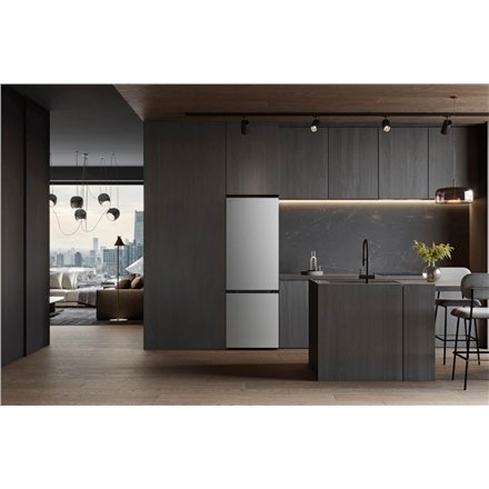 LG Refrigerator , GBBW726CPY , Energy efficiency class C , Free standing , Combi , Height 203 cm , Fridge net capacity 326 L , Freezer net capacity 139 L , Display , 33 dB , Prime Silver