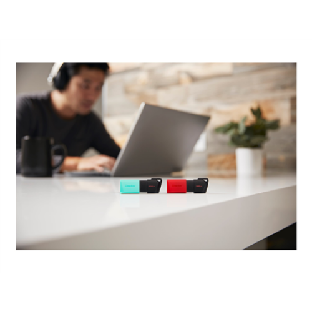 Kingston , USB Flash Drive , DataTraveler Exodia , 128 GB , USB 3.2 Gen 1 , Black/Red