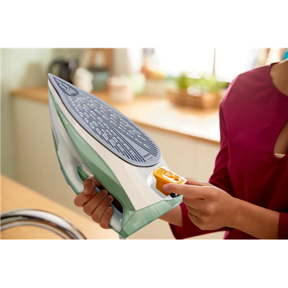 Philips DST7012/70 HV , Steam Iron , 2600 W , Water tank capacity 300 ml , Continuous steam 45 g/min , Steam boost performance 220 g/min , Desert Green/Gray