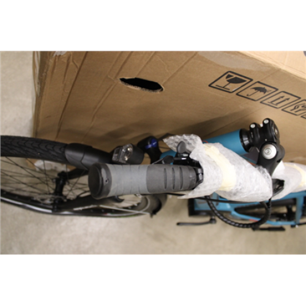 SALE OUT. Italwin E-Bike Travel Uni 28 Blue, Battery FULL INT FIVE 14,5Ah 36V 522Wh c.sam / DAMAGED PACKAGING, SCRATCHED HANDLEBARS Italwin Travel Unisex E-Bike 250 W 28 24 month(s) Blue