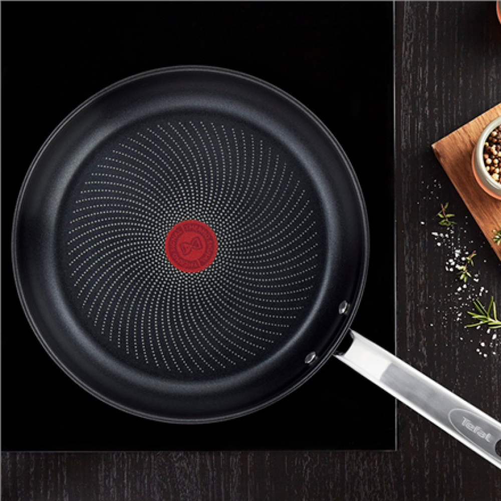 TEFAL , Pan Set , Intuition B817S255 , Frying , Diameter 20/26 cm , Suitable for induction hob , Fixed handle , Black/Silver