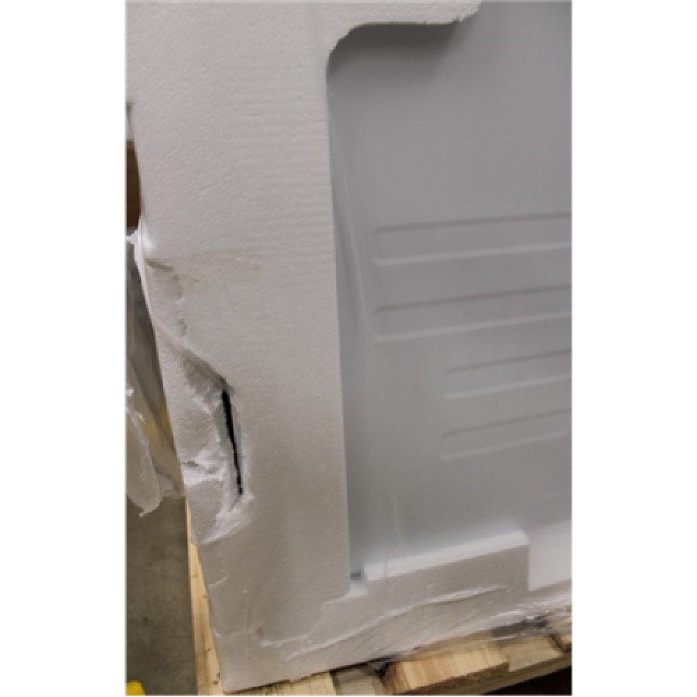 SALE OUT. LG GBB61SWJMN Refrigerator, E, Free-standing, Combi, Height 1.86 m, Net fridge 234 L, Net freezer 107 L, White, DAMAGED PACKAGING, SCRATCHED BACK ON SIDE , Refrigerator , GBB61SWJMN , Energy efficiency class E , Free standing , Combi , Height 18