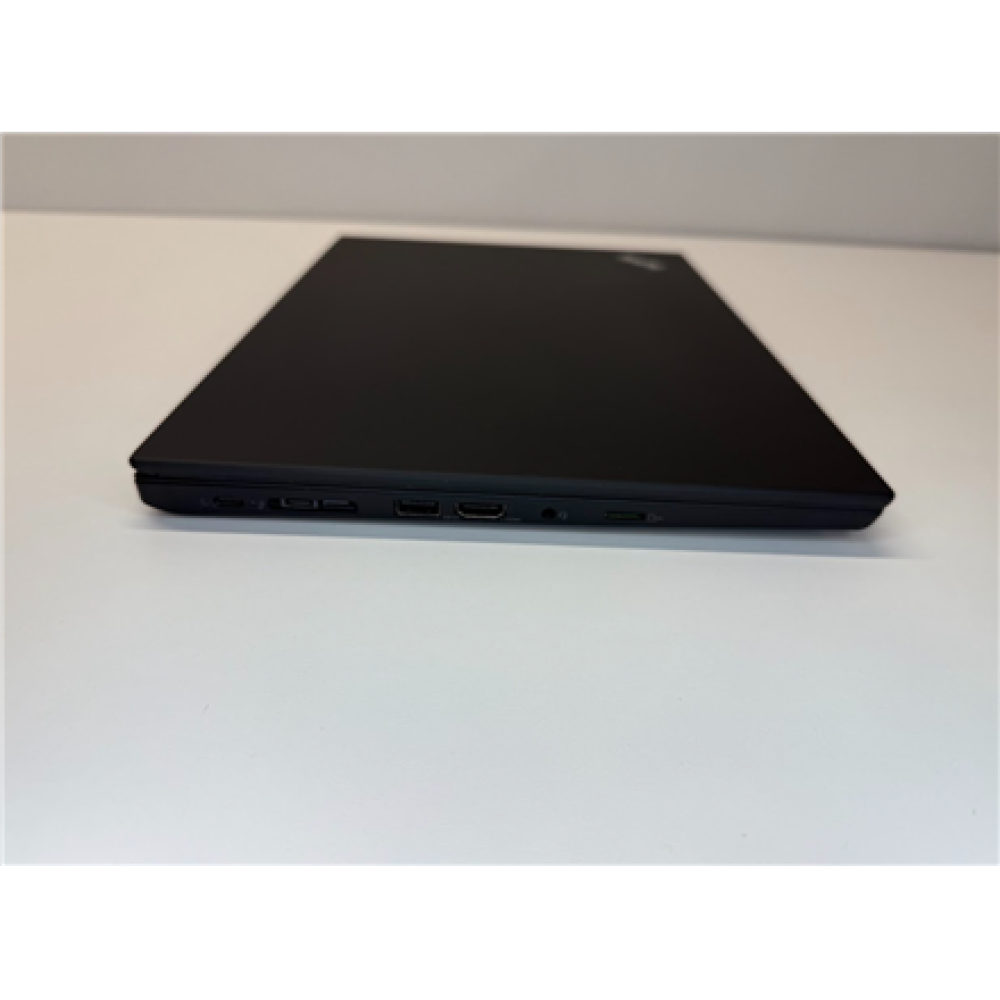 Lenovo- , RENEW , Grade A , ThinkPad P14s Gen 2 , 14 , FHD , i7-1165G7 , 32 GB , SSD , 512 GB , NVIDIA T500 , Intel Iris Xe Graphic , 4 GB , Windows 11 Pro , Keyboard language Nordic , 12 month(s)
