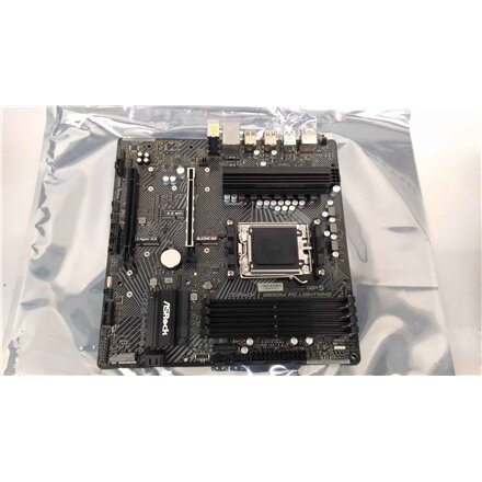 SALE OUT. ASRock AMD AM5 B650/4DDR5 , ASRock B650M PG LIGHTNING , Processor family AMD , Processor socket AM5 , DDR5 , Supported hard disk drive interfaces SATA, M.2 , Number of SATA connectors 4 , USED, REFURBISHED, WITHOUT ORIGINAL PACKAGING AND ACCESSO